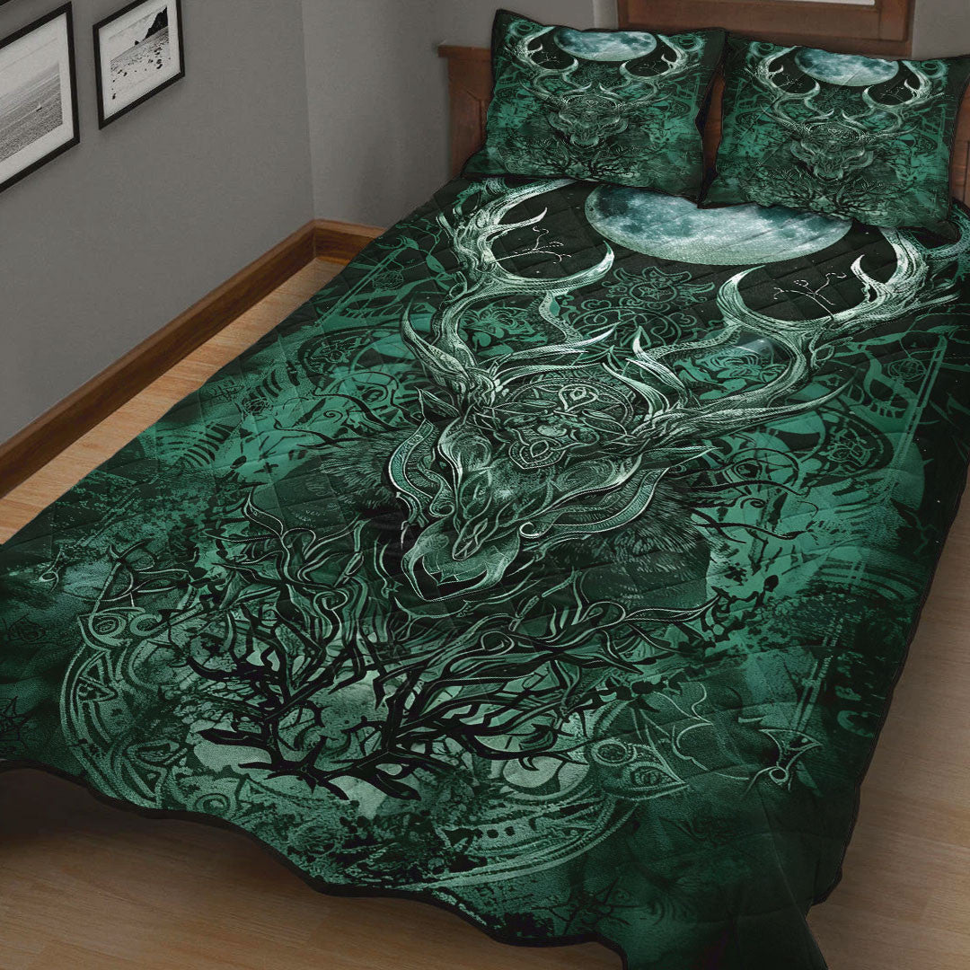 Quilt - Deer and Moon Celtic Green Style Quilt