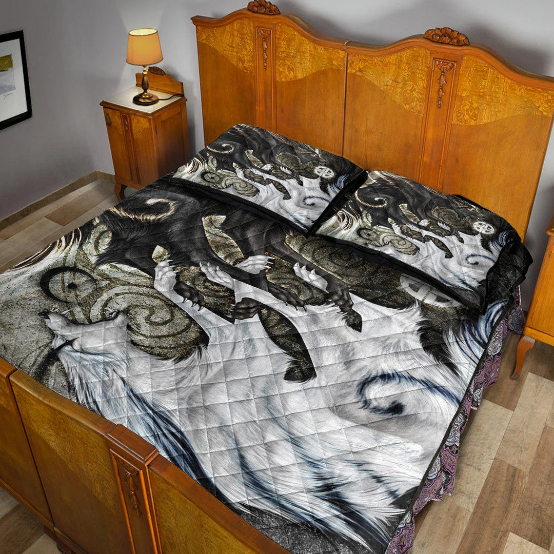 Quilt Bed Set - Skoll and Hati Ying Yang Style Quilt Bed Set
