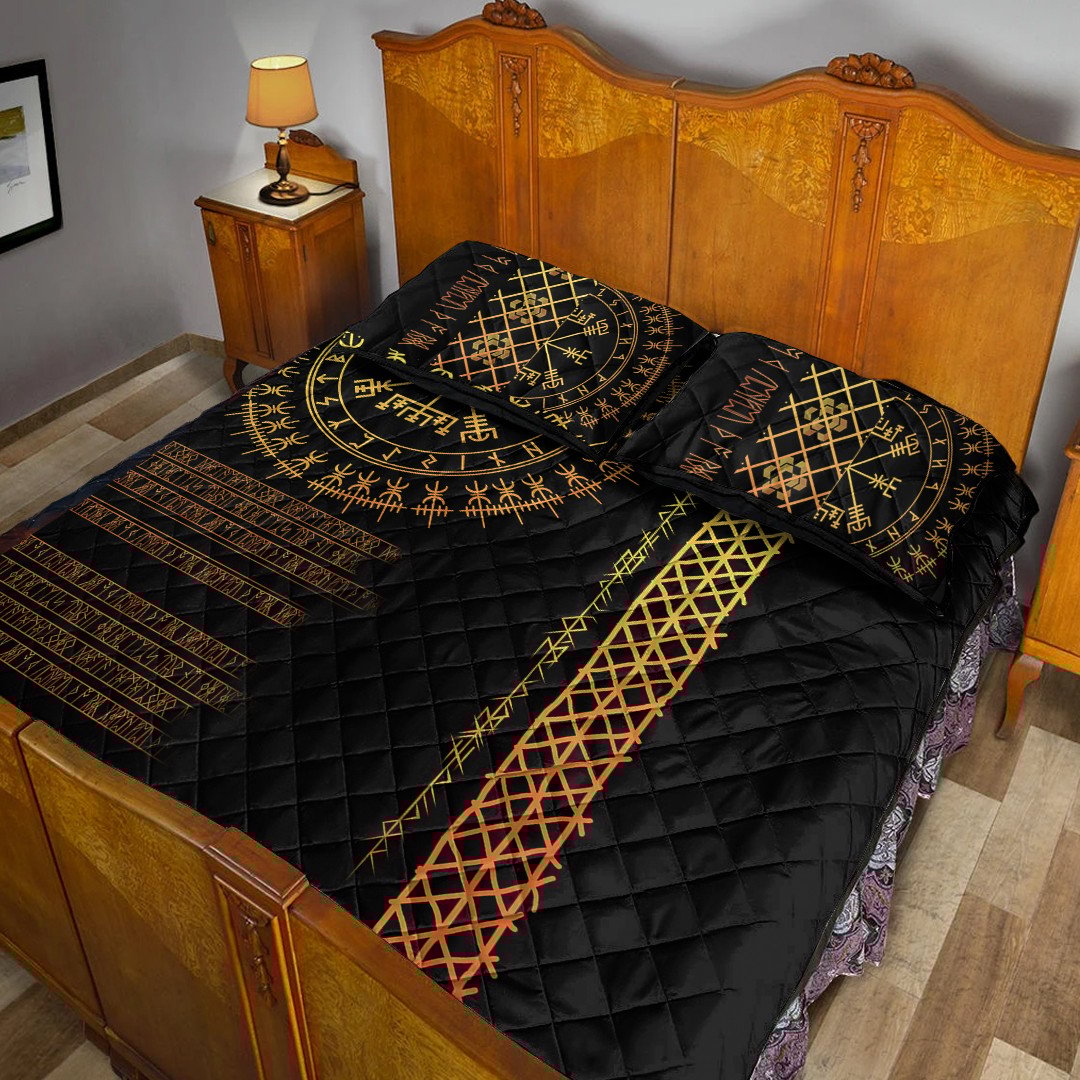 Quilt Bed Set - Vegvisir and Rune Gold Style Quilt Bed Set