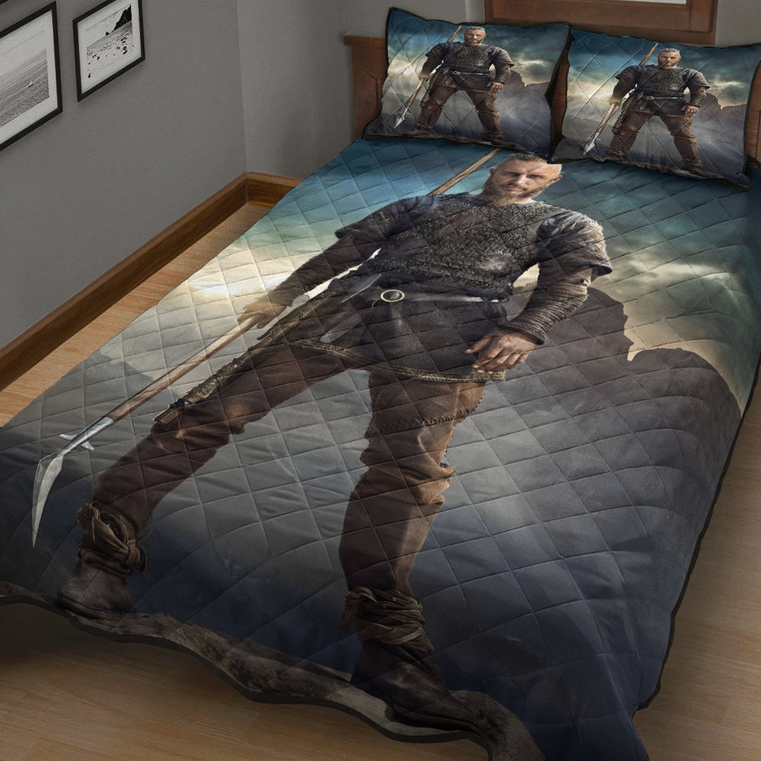 Personal Portrait In The Picture Earl Ragnar Quilt Bed Set