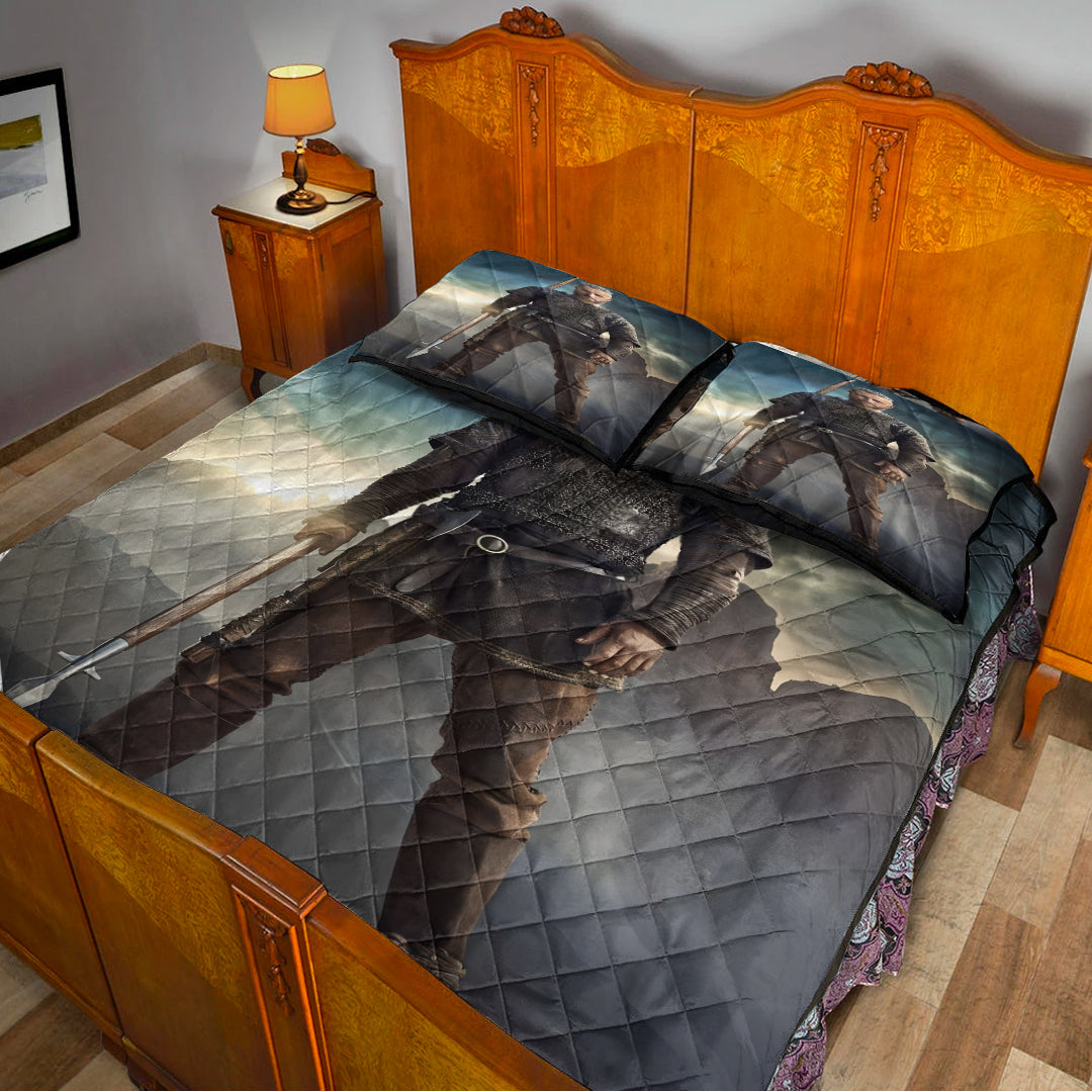 Personal Portrait In The Picture Earl Ragnar Quilt Bed Set