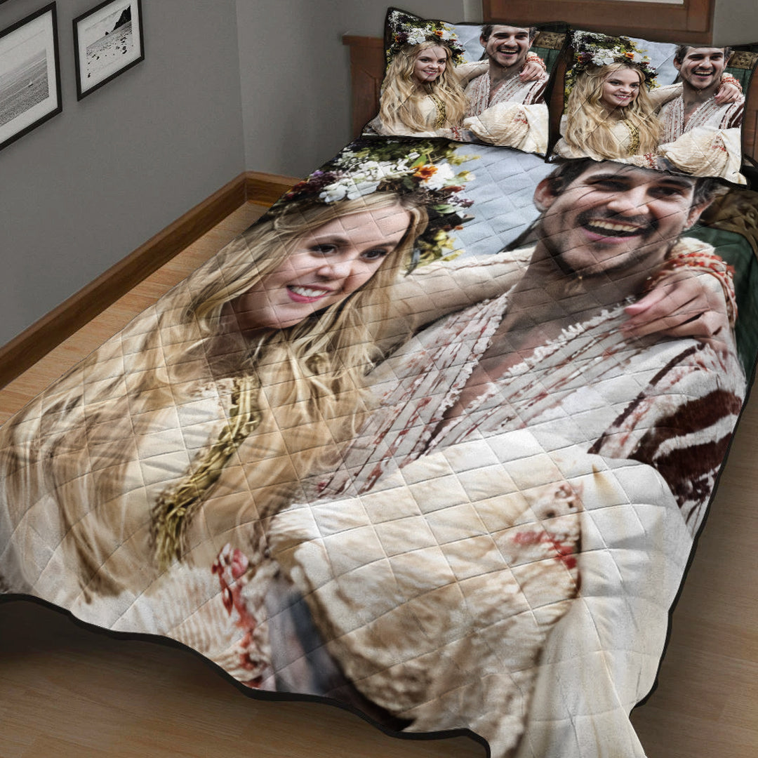 Personailzed - Personal Portrait In The Picture Wedding Anniversary Quilt Bed Set