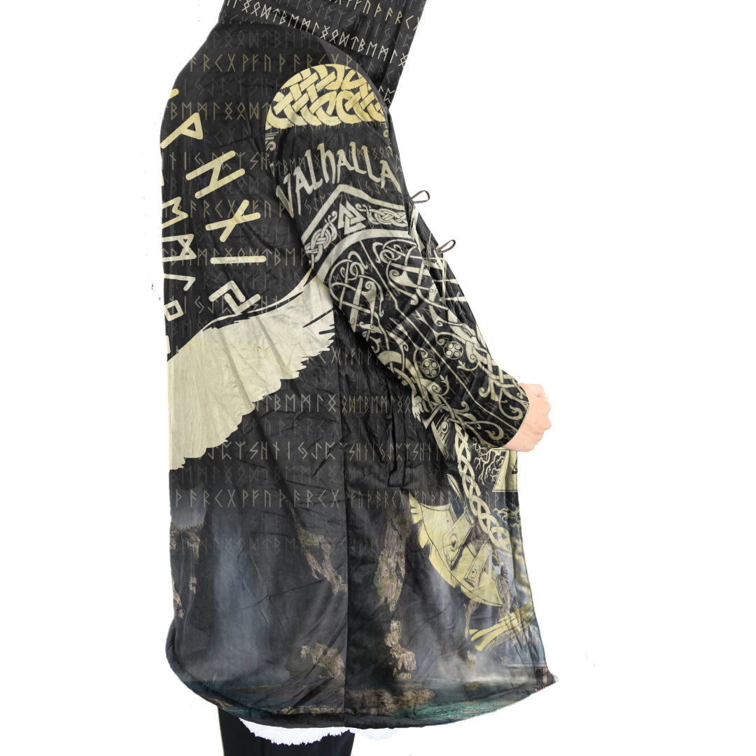 Great Viking With Bold Tattoos Cloak