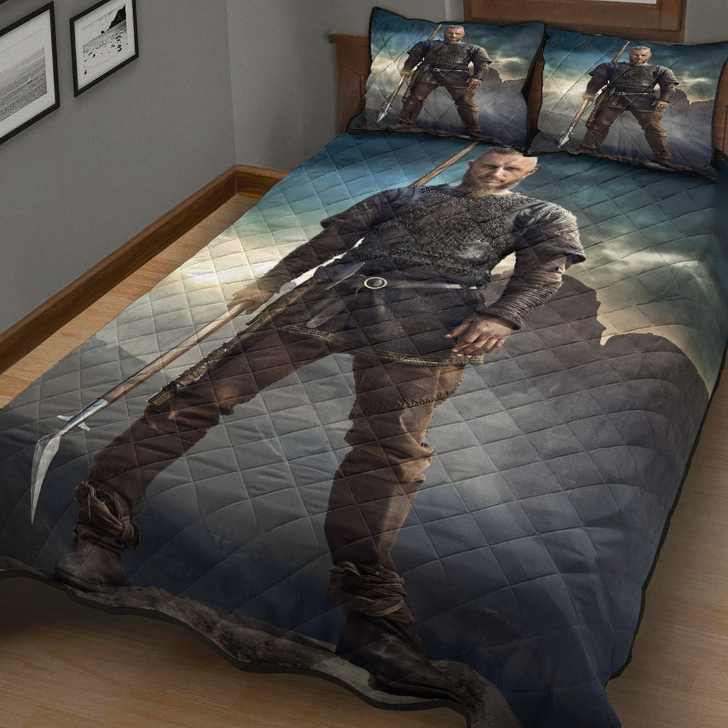 Personal Portrait In The Picture Earl Ragnar Quilt Bed Set