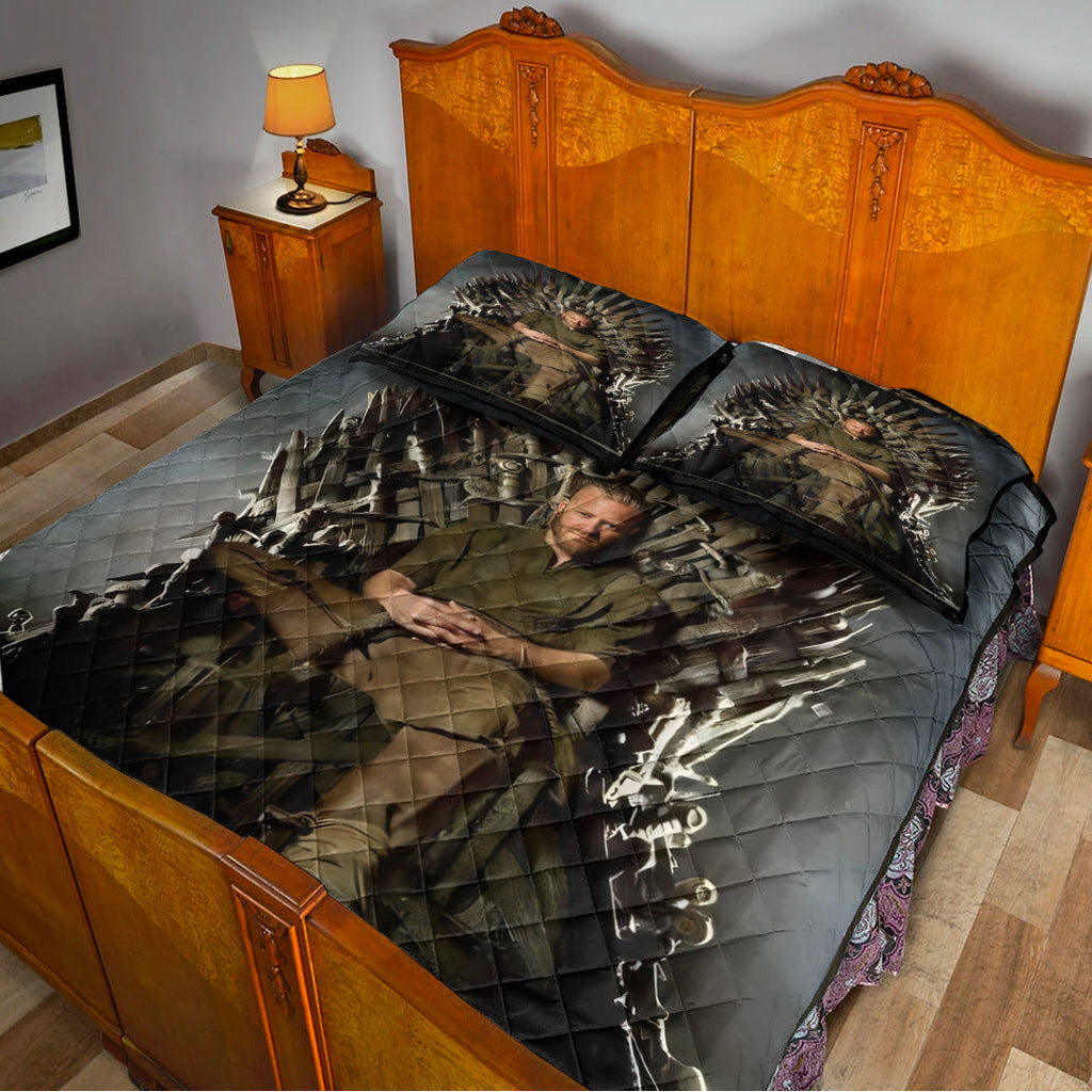 Personailzed - Personal Portrait In The Picture King Ragnar Sitting On The Throne Quilt Bed Set