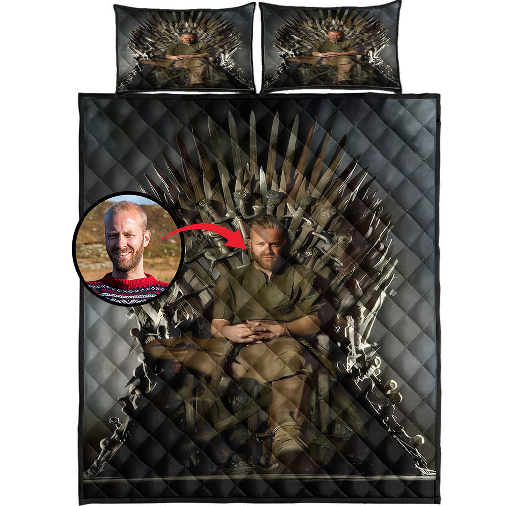 Personailzed - Personal Portrait In The Picture King Ragnar Sitting On The Throne Quilt Bed Set